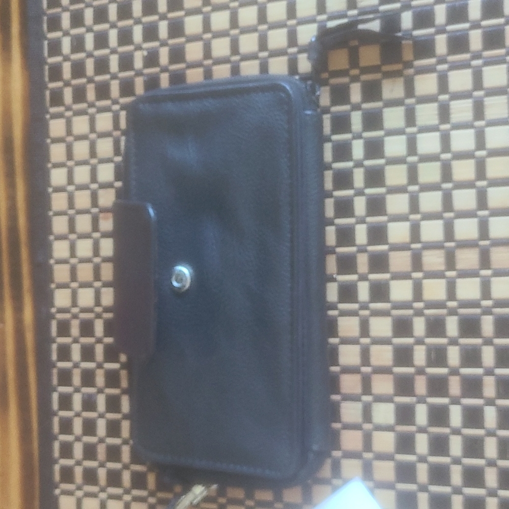 Wallet - Picture 2 of 2